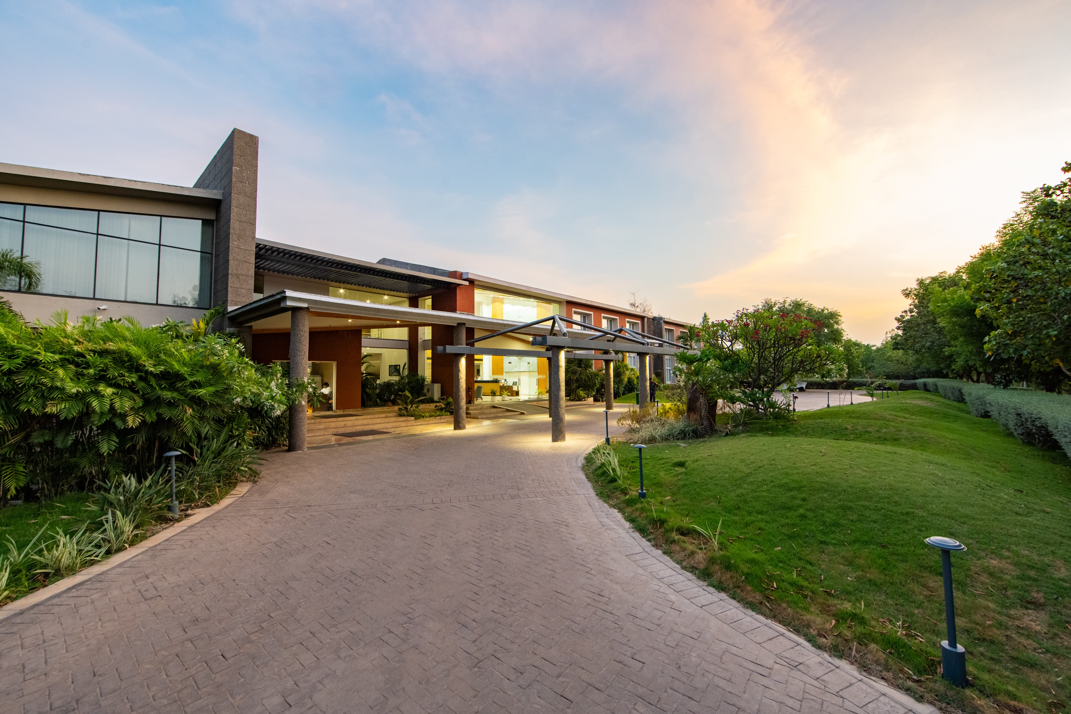 The Pearl Hotel, Kanha by Pearl